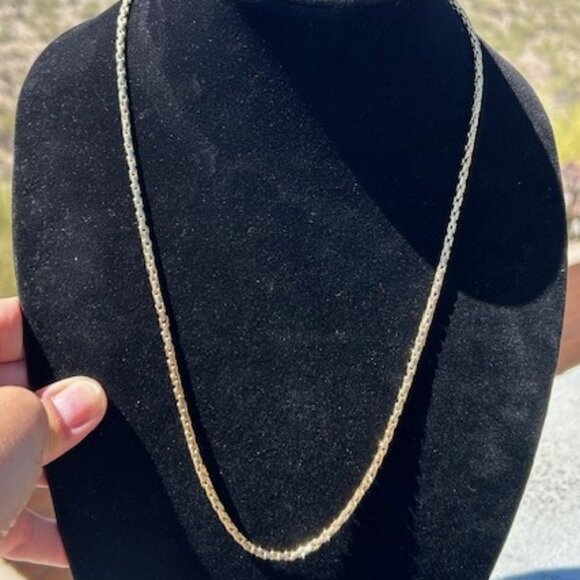 GIVENCHY Couture 4G Gold Snake Necklace - Picture 9 of 10